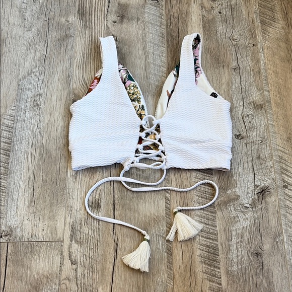 Maaji Reversible Multicolor Floral Bikini Top - Picture 4 of 6